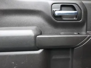 Chevrolet Silverado 1500 2020 4x4 LT 4dr Crew Cab 5.8 ft. SB