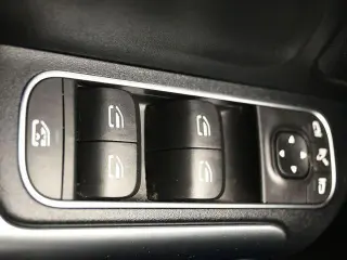 Mercedes-Benz GLA 2023 AWD GLA 250 4MATIC 4dr SUV