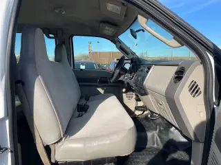 2008 Ford F-350 Super Duty XL