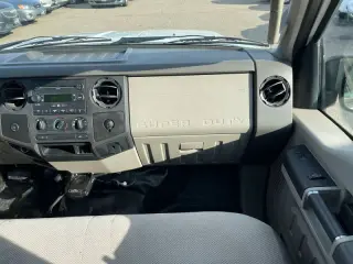 2008 Ford F-350 Super Duty XL