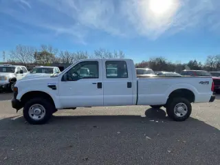 2008 Ford F-350 Super Duty XL