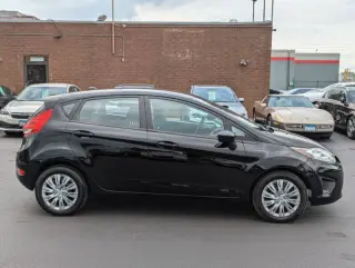 2012 Ford Fiesta SE