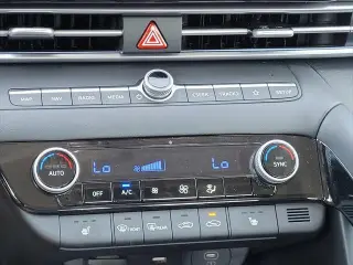Hyundai ELANTRA 2025 SEL Convenience 4dr Sedan