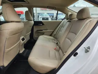 2017 Honda Accord EX-L w/Navi w/Honda Sensing