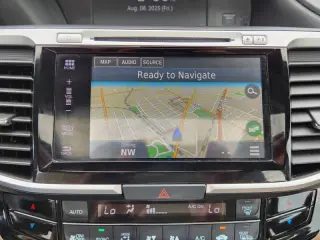 2017 Honda Accord EX-L w/Navi w/Honda Sensing
