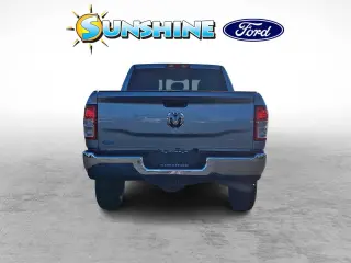 Ram 3500 2019 4x4 Tradesman 4dr Crew Cab 6.3 ft. SB SRW Pickup