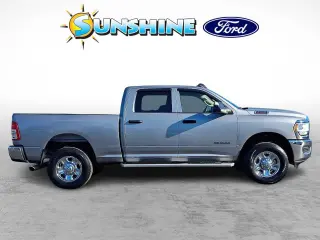 Ram 3500 2019 4x4 Tradesman 4dr Crew Cab 6.3 ft. SB SRW Pickup