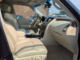 2015 Infiniti QX80