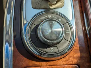 2015 Infiniti QX80