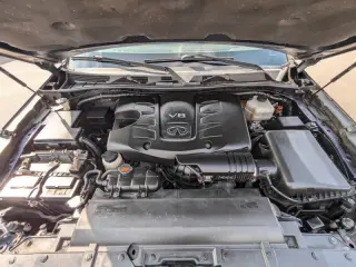 2015 Infiniti QX80