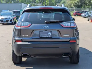 2021 Jeep Cherokee Latitude Lux