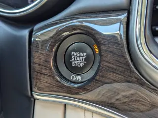 2017 Jeep Grand Cherokee Summit