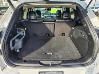 2017 Jeep Cherokee Overland