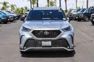 Toyota Highlander 2021 XSE 4dr SUV