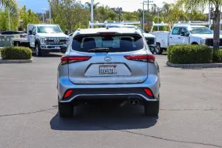 Toyota Highlander 2021 XSE 4dr SUV