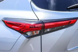 Toyota Highlander 2021 XSE 4dr SUV