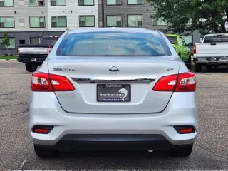 2017 Nissan Sentra SV