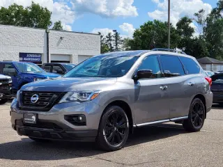 2018 Nissan Pathfinder SL