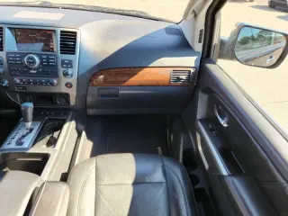 2015 Nissan Armada Platinum