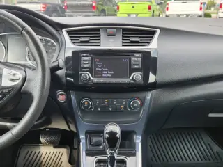 2017 Nissan Sentra SR