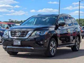 2018 Nissan Pathfinder SV