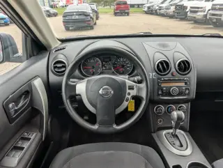 2011 Nissan Rogue S
