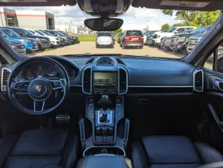 2016 Porsche Cayenne Turbo S