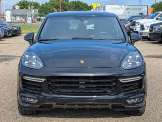 2016 Porsche Cayenne Turbo S