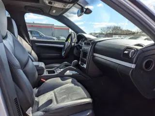 2010 Porsche Cayenne GTS Tiptronic