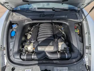 2010 Porsche Cayenne GTS Tiptronic