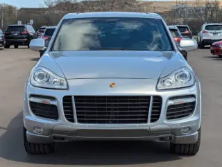 2010 Porsche Cayenne GTS Tiptronic