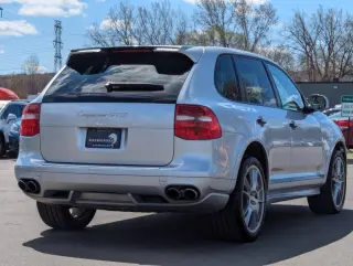 2010 Porsche Cayenne GTS Tiptronic