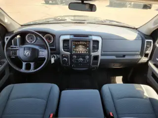 2017 RAM 1500 SLT