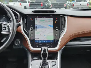 2022 Subaru Outback Touring XT