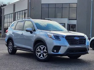 2024 Subaru Forester Premium