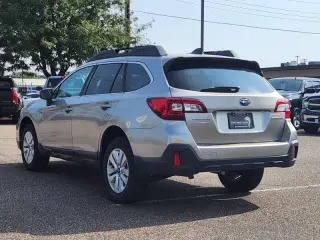 2018 Subaru Outback 2.5i Premium