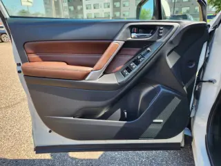 2017 Subaru Forester 2.0XT Touring