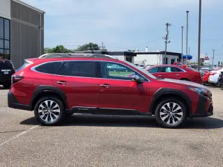 2025 Subaru Outback Touring XT