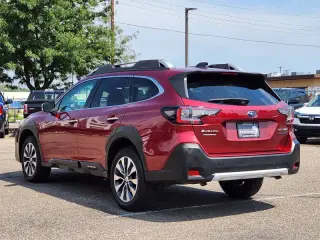 2025 Subaru Outback Touring XT