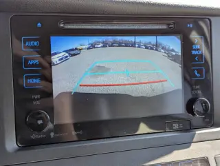 2017 Toyota Sienna XLE 7-Passenger Auto Access Seat