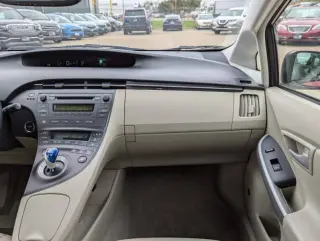 2010 Toyota Prius IV