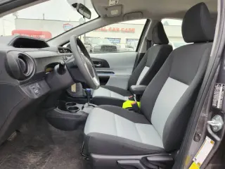 2013 Toyota Prius c Two