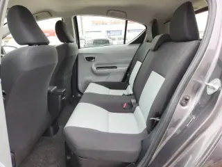 2013 Toyota Prius c Two
