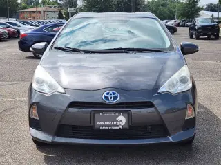 2013 Toyota Prius c Two