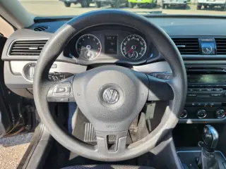2013 Volkswagen Passat S PZEV