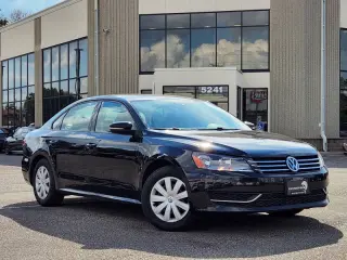 2013 Volkswagen Passat S PZEV