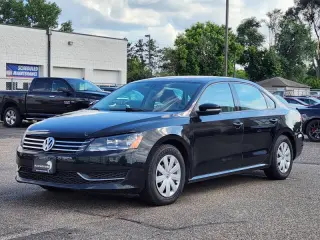2013 Volkswagen Passat S PZEV