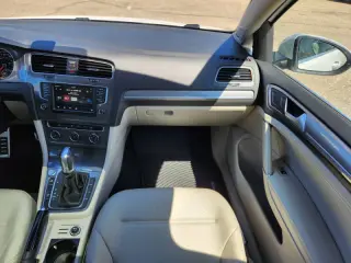 2017 Volkswagen Golf Alltrack TSI SE 4Motion