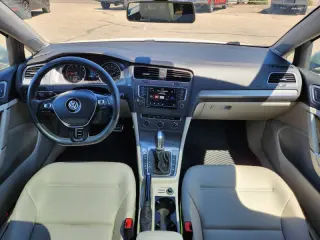 2017 Volkswagen Golf Alltrack TSI SE 4Motion
