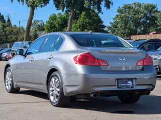 2009 Infiniti G37 Sedan x